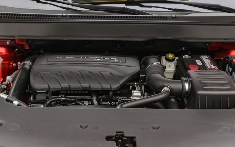 Dongfeng Fengxing T5 EVO chỉ có 1 loại động cơ