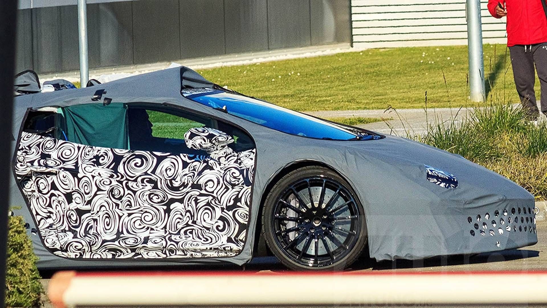 Lamborghini Aventador 2024