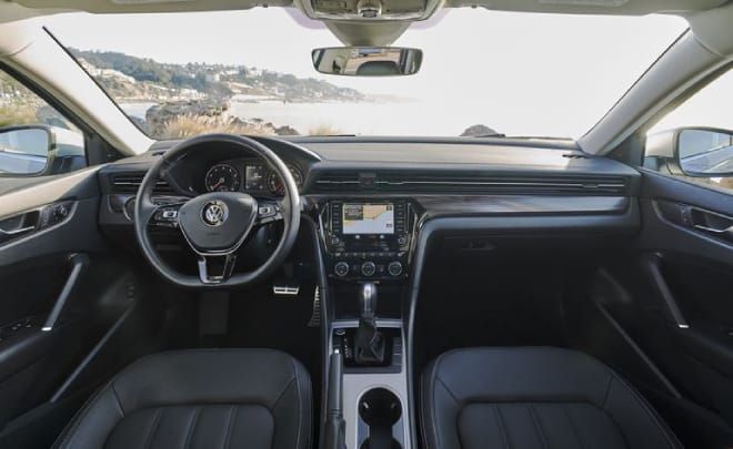 2021 Volkswagen Passat-2