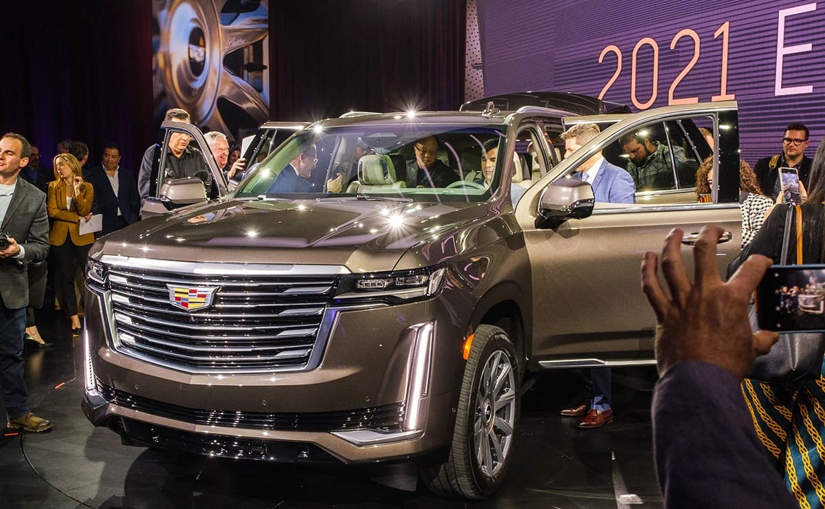 CADILLAC ESCALADE ESV PLATINUM 2021-2