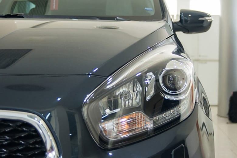 Ngoại thất Kia Rondo 2.0 GAT Deluxe trang nhã-2