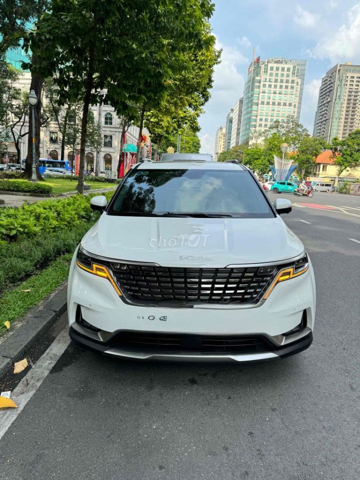 Bán Kia Carnival Signature 2021 – Logo Mới – Trắng Tinh Tế