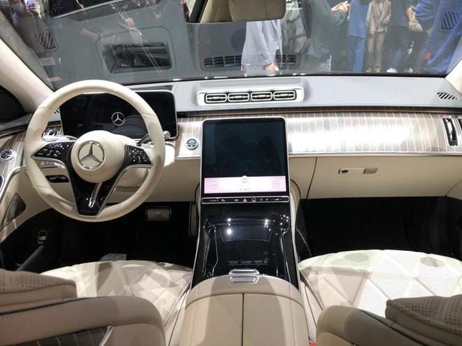 MERCEDES-MAYBACH S-CLASS V6-11