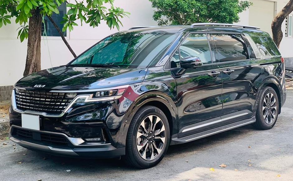 Bán Kia Carnival lướt