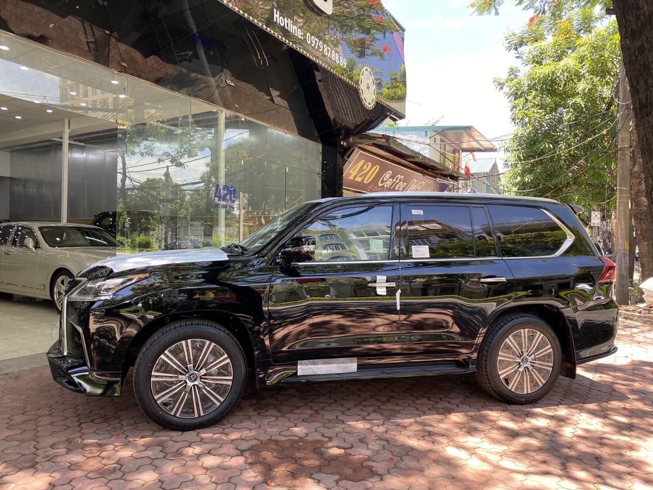 Lexus LX 570 Super Sport 2021 Thân xe LEXUS LX570 SUPER SPORT 2021