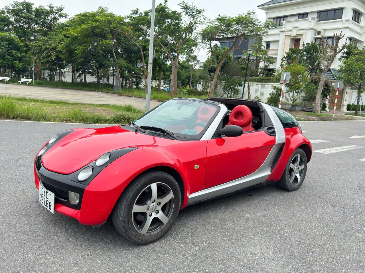 mercedes smal nhỏ xinh