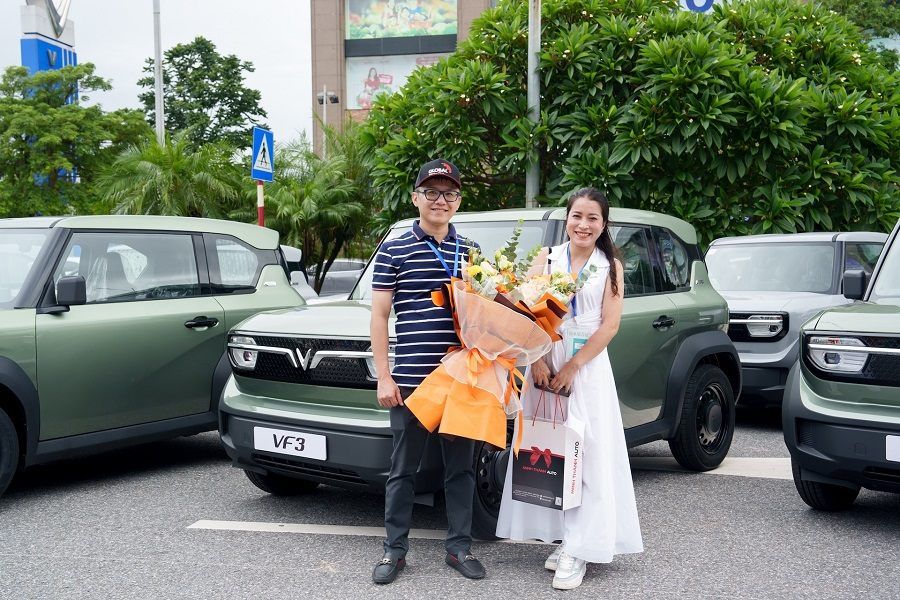 Bàn giao VinFast VF3