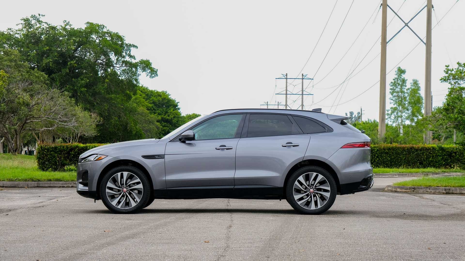 Giá xe Jaguar F-Pace S 2021