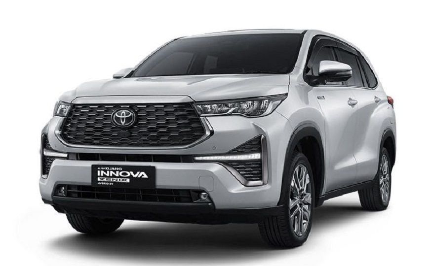 Toyota Innova Zenix (Innova 2023)