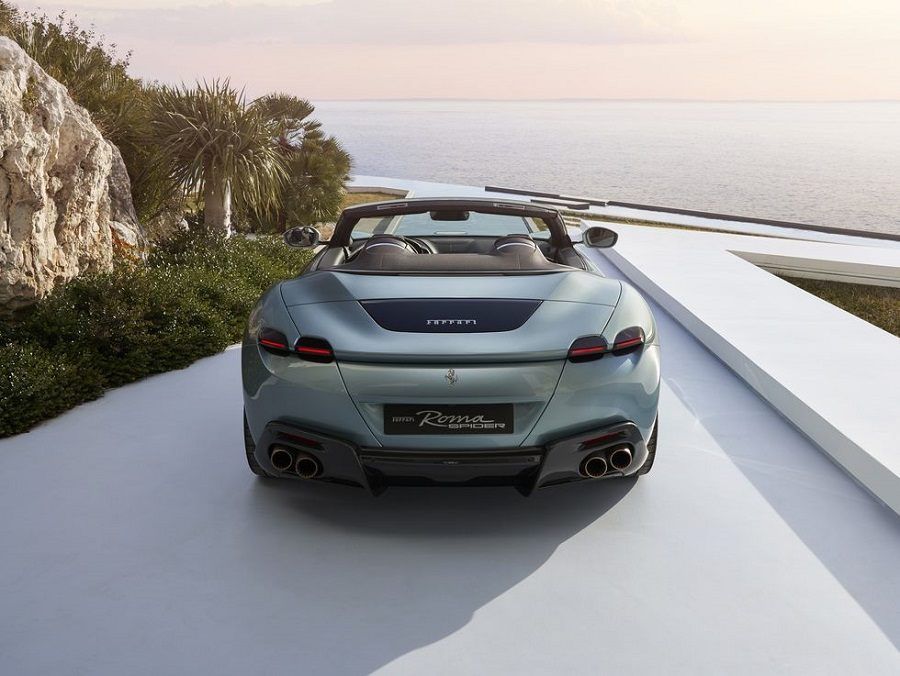 Ferrari Roma Spider 2024