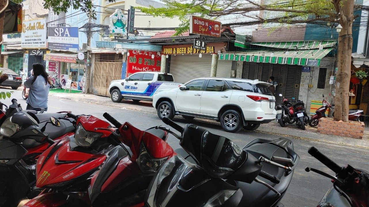 BÁN XE FOTUNER - 2017- Giá 689 TRIỆU .