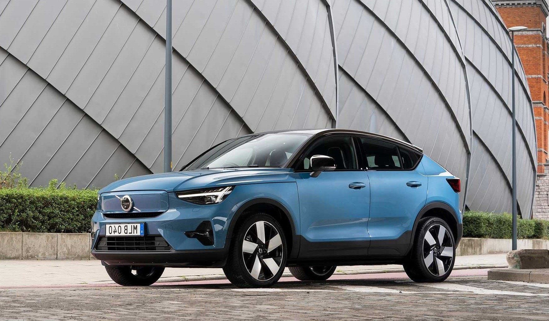 Volvo C40 Recharge 2022 Đánh giá: Thông số, Giá xe và Hình ảnh.