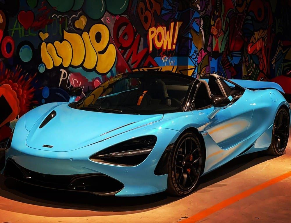 Chiếc siêu xe McLaren 720S Spider mới diện áo màu xanh đẹp mắt Chiếc siêu xe McLaren 720S Spider mới diện áo màu xanh đẹp mắt