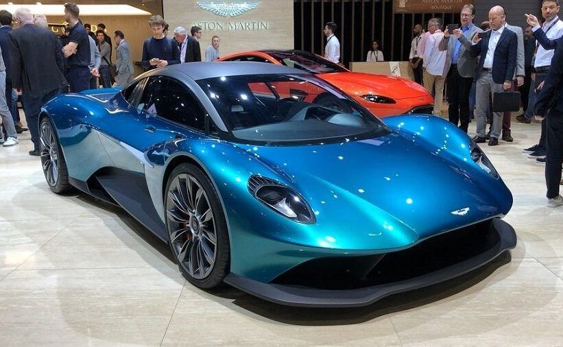Aston Martin Vanquish 2025