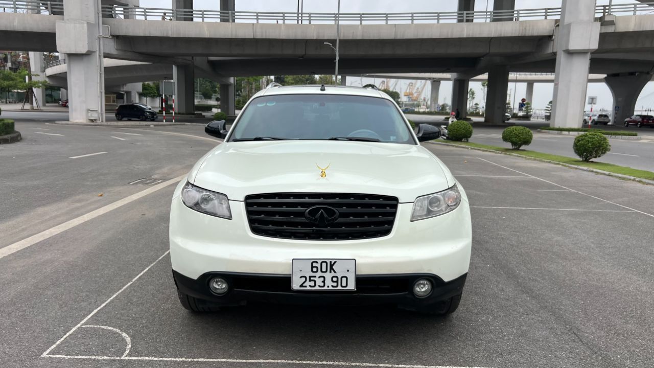 Infiniti FX35 sản xuất 2004