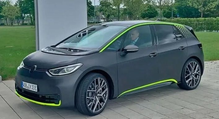 Volkswagen ID.3 GTX xe điện nóng bỏng sẽ ra mắt vào năm 2023