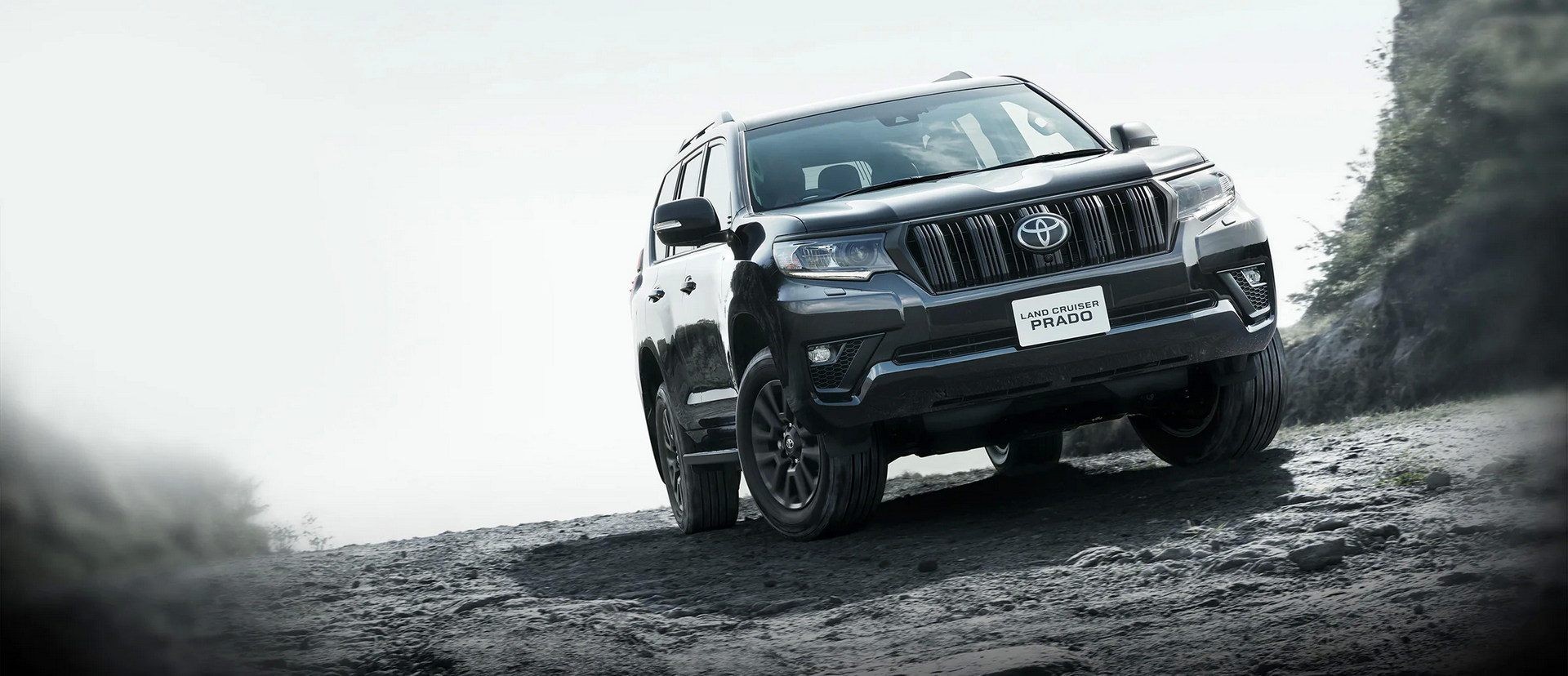 Toyota Land Cruiser Prado Matt Black Edition