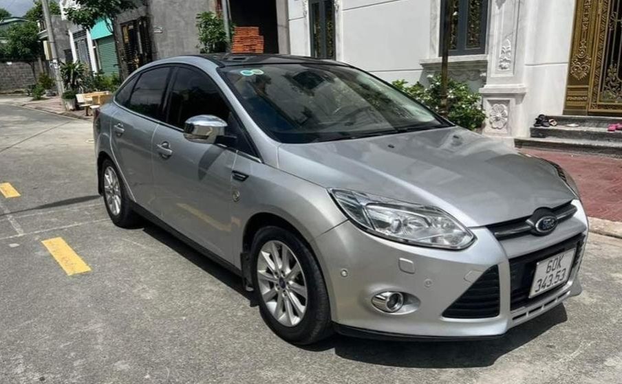 Ford focus 2014 cũ giá siêu rẻ