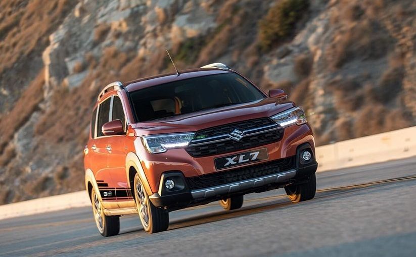 Suzuki XL7 2023