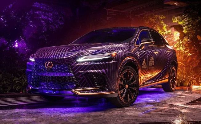 Lexus RX 500h F Sport Black Panther Wakanda