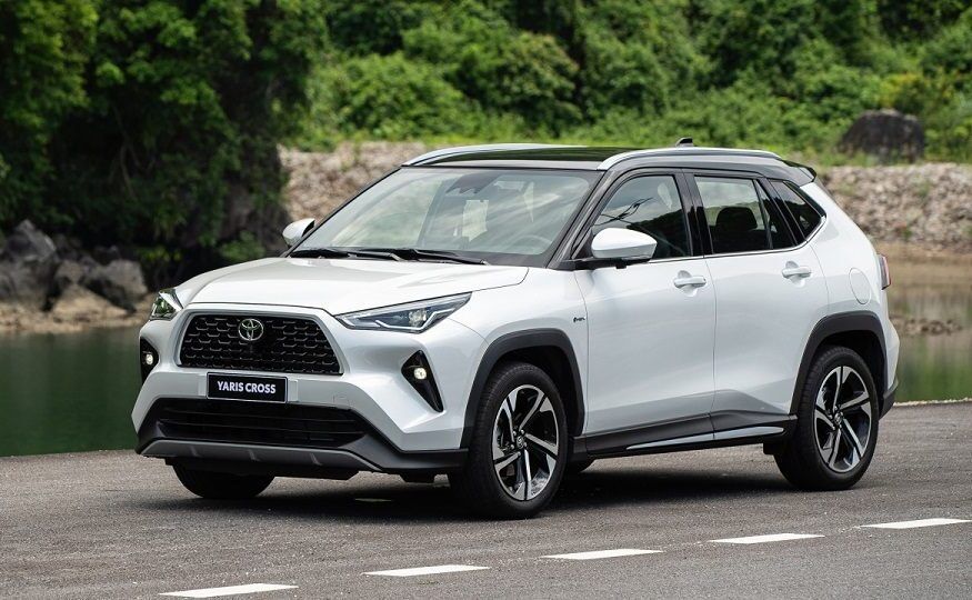 Toyota Yaris Cross 2024: Sự Cải Tiến Vượt Bậc Về Hiệu Suất Và Tiện Nghi