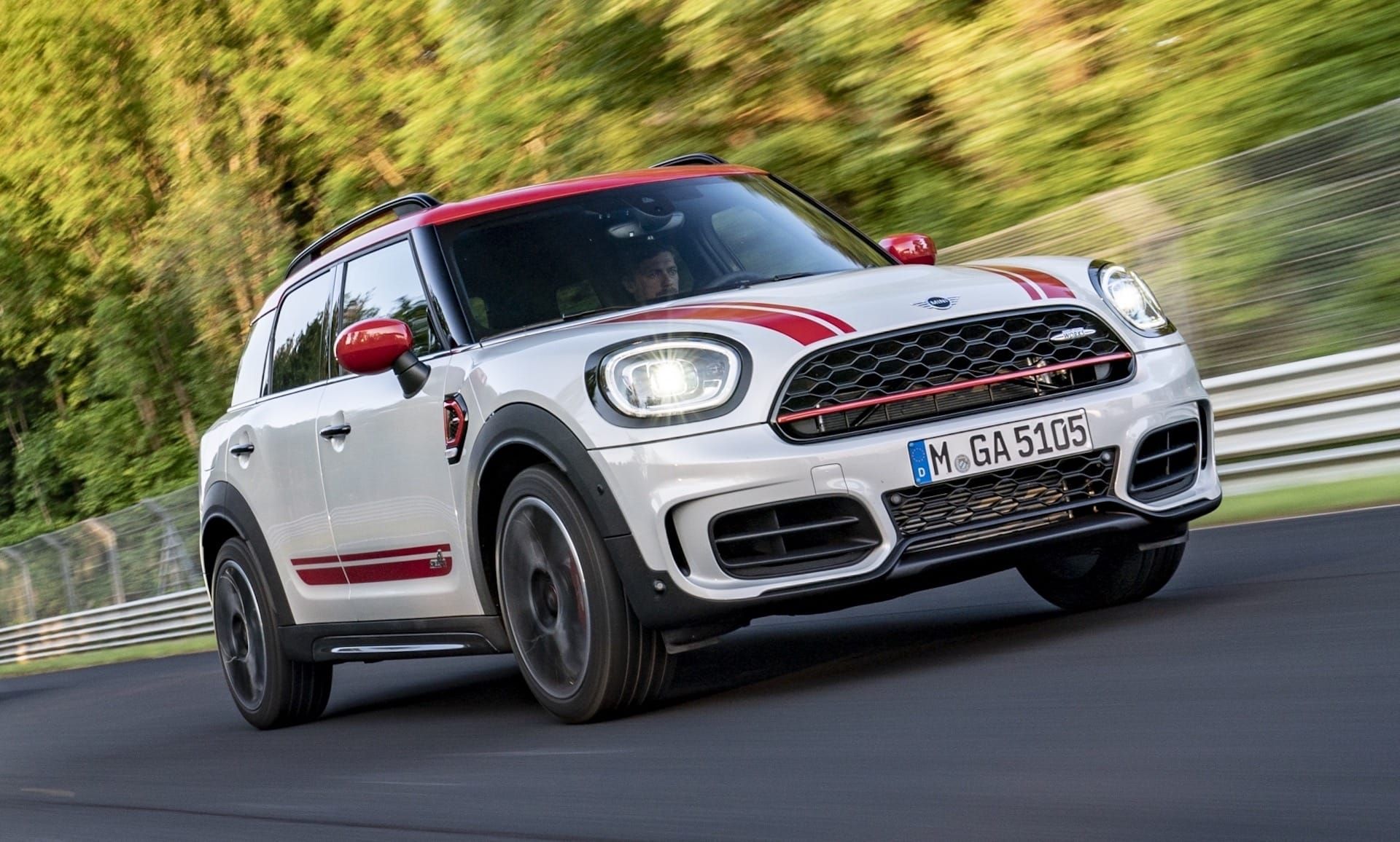 MINI Countryman 2021 chính thức ra mắt Việt Nam, chốt giá từ 2,4 tỷ đồng