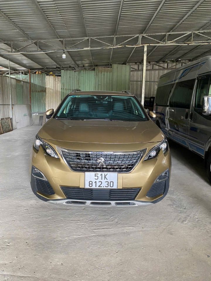 Chính chủ bán xe PEUGEOT 3008 sản xuất năm 2020