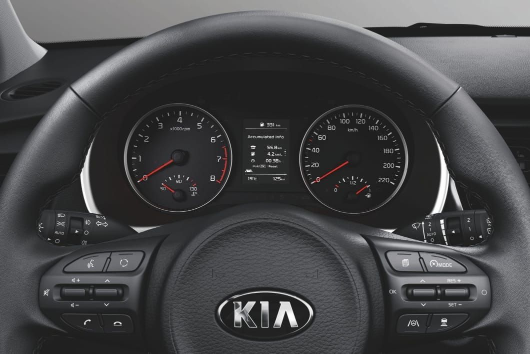 kia rio 2021-8