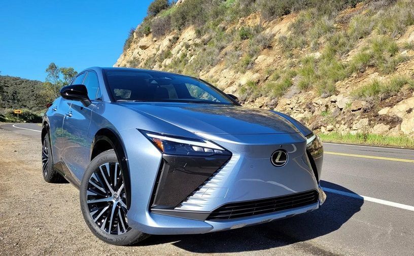 Lexus RZ 450e 2023