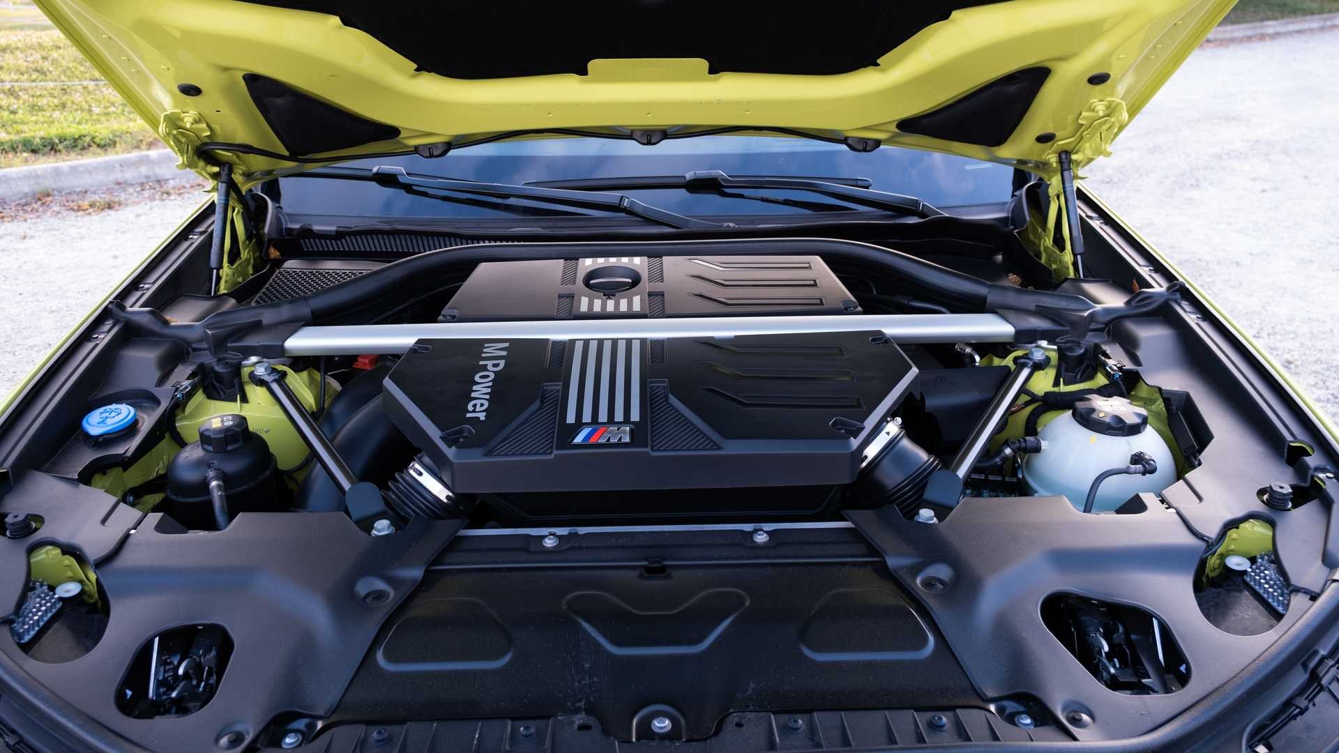 bmw x4 m competition 2022 động cơ