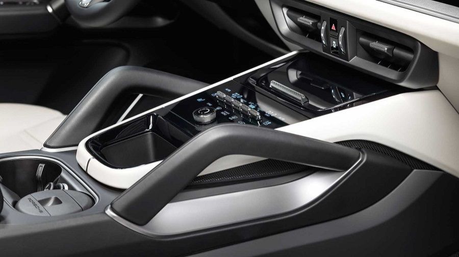 nội thất Porsche Cayenne 2024
