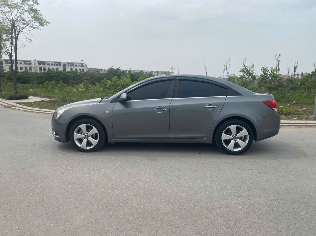Cần Bán Xe  Chevrolet Lacetti  Cdx 2010 1.6 At