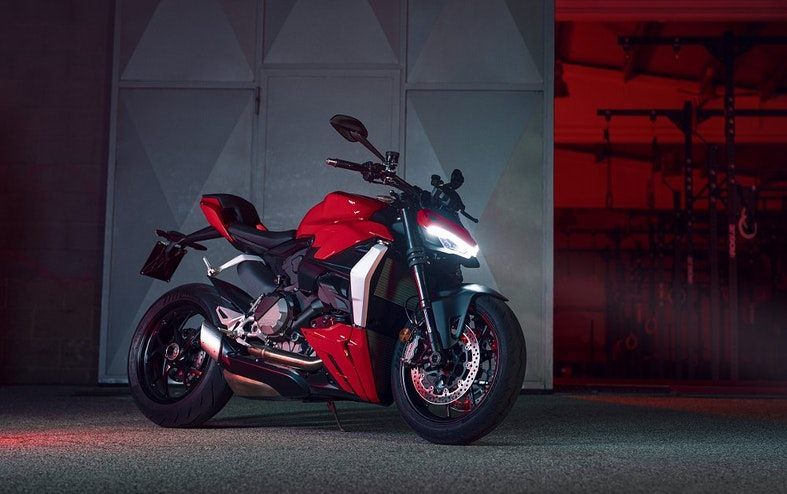 Ducati Streetfighter V2 2022