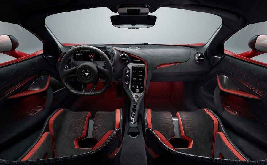 Nội thất McLaren 750S 2024