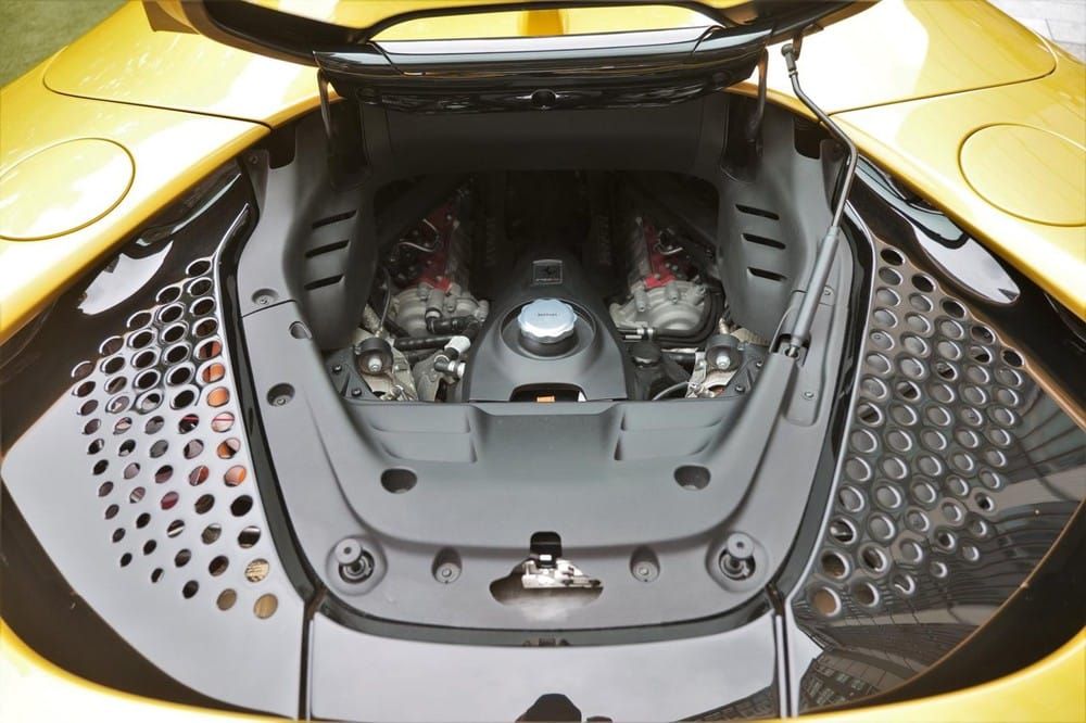 SF90 Spider là chiếc siêu xe mui trần Ferrari mạnh nhất hiện nay SF90 Spider là chiếc siêu xe mui trần Ferrari mạnh nhất hiện nay