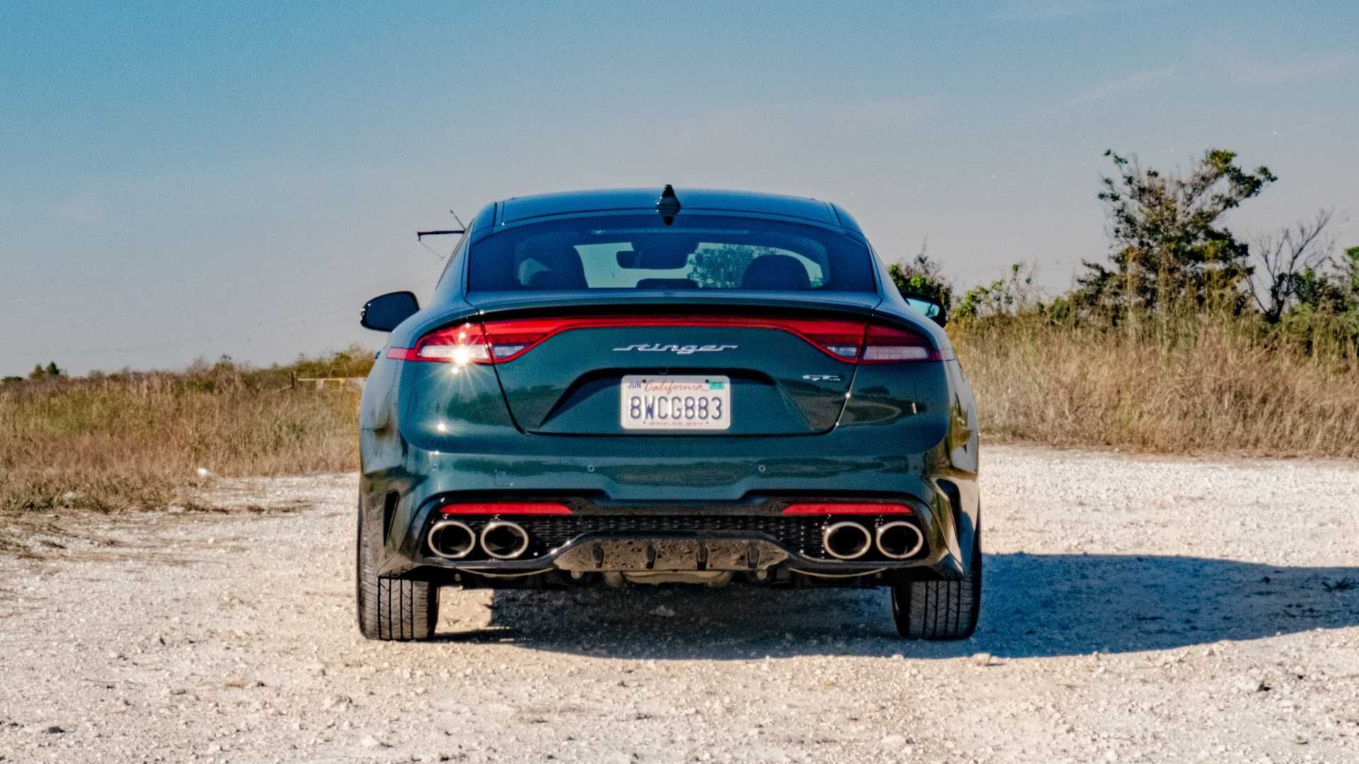 Thông số Kia Stinger 2022 GT-Line