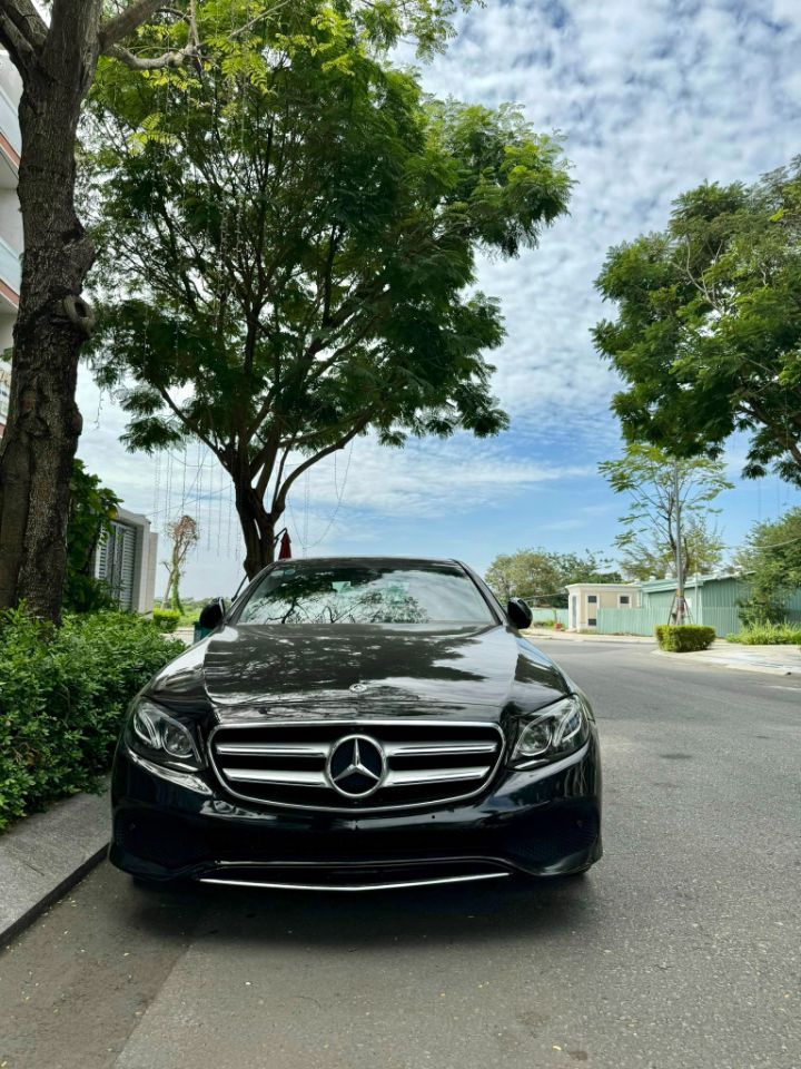Chính chủ bán xe Mercedes e250 đời 2018