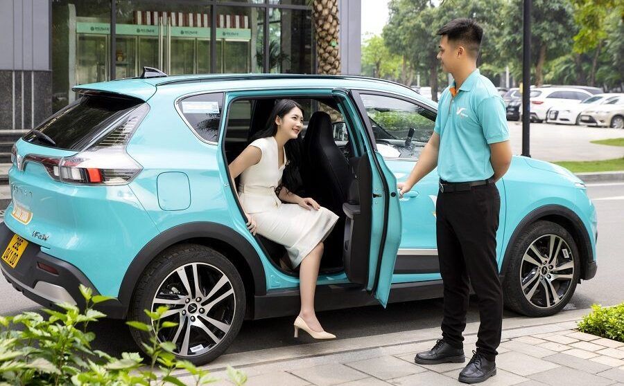 Chương trình ưu đãi giảm 25% Taxi Xanh SM (Taxi VinFast) dành cho dịch vụ GreenCar và LuxuryCar