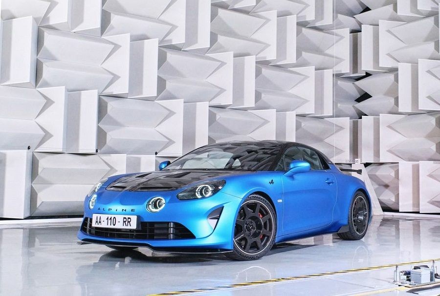 Alpine A110 R - chiếc siêu xe thể thao Pháp trong mơ