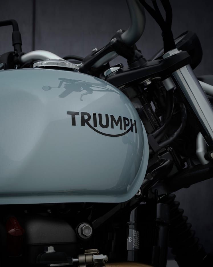Triumph Street Scrambler 2021-4