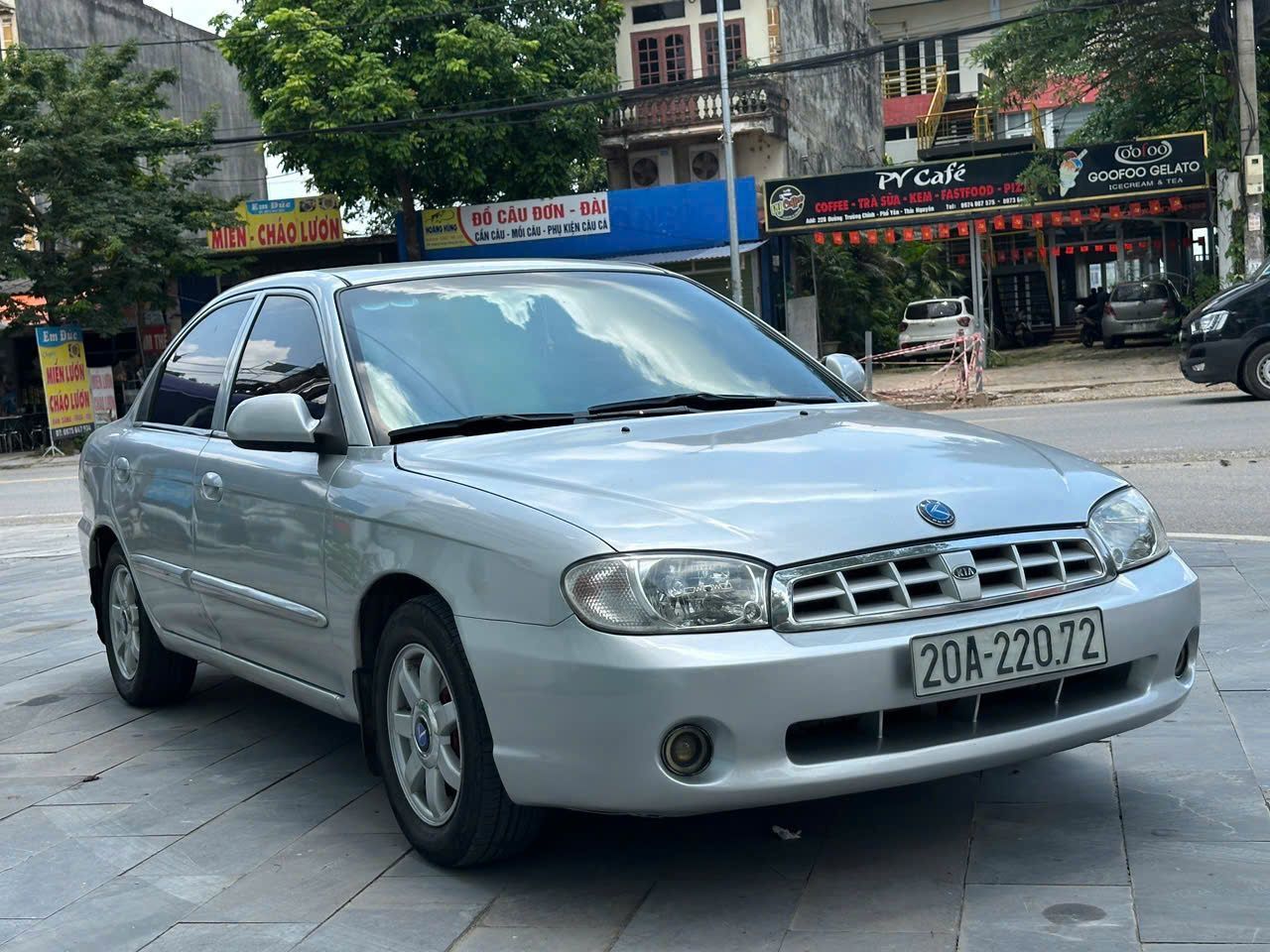 Cần bán xe Kia Spectra LS - Giá chỉ 48,5 triệu