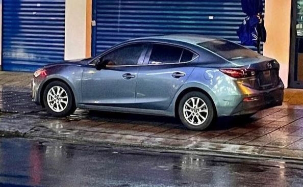 Mazda 3  2016 Luxury giá rẻ