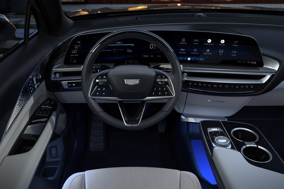 bảng điều khiển Cadillac Lyriq 2023