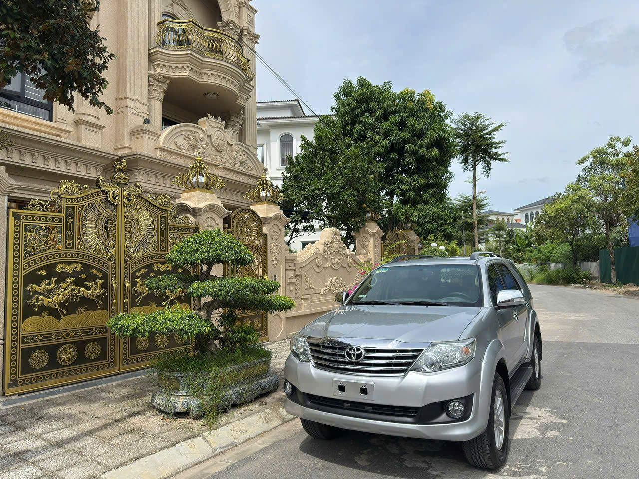 Hà Nội, Vinsmart Tây Mỗ, bán Toyota Fortuner V 2.7, 15V km,