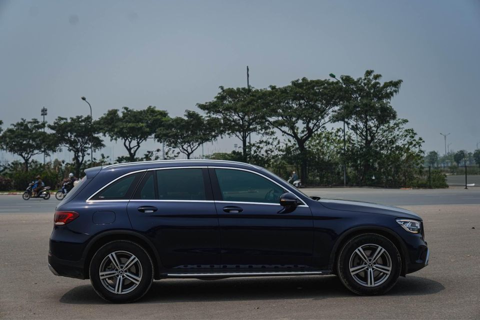 Cần bán GLC200 sản xuất 2021