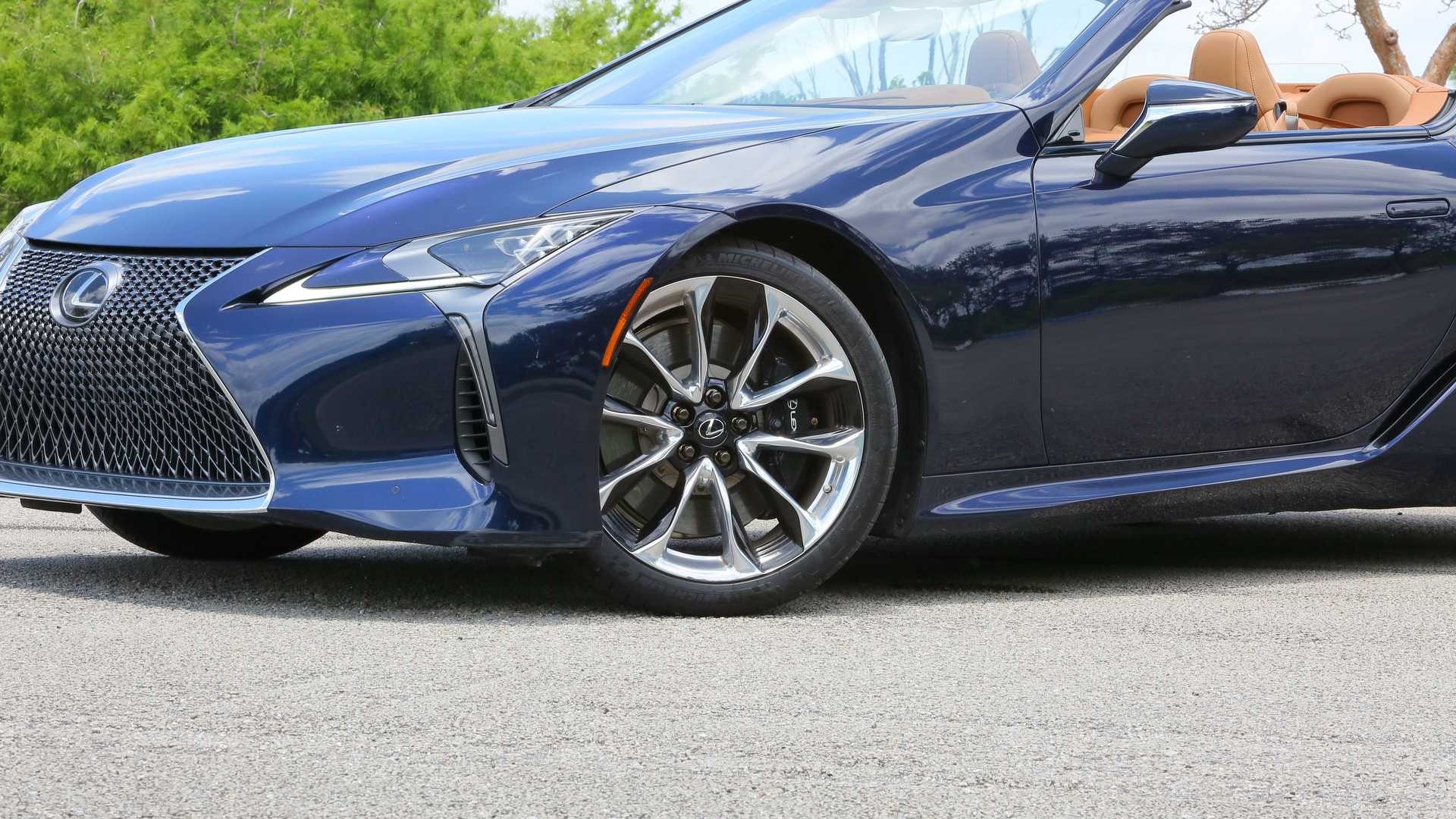 Giá xe Lexus LC Convertible 2021