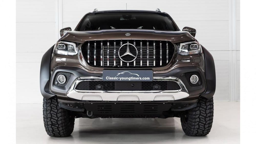 Đầu xe của Mercedes X-Class 6x6