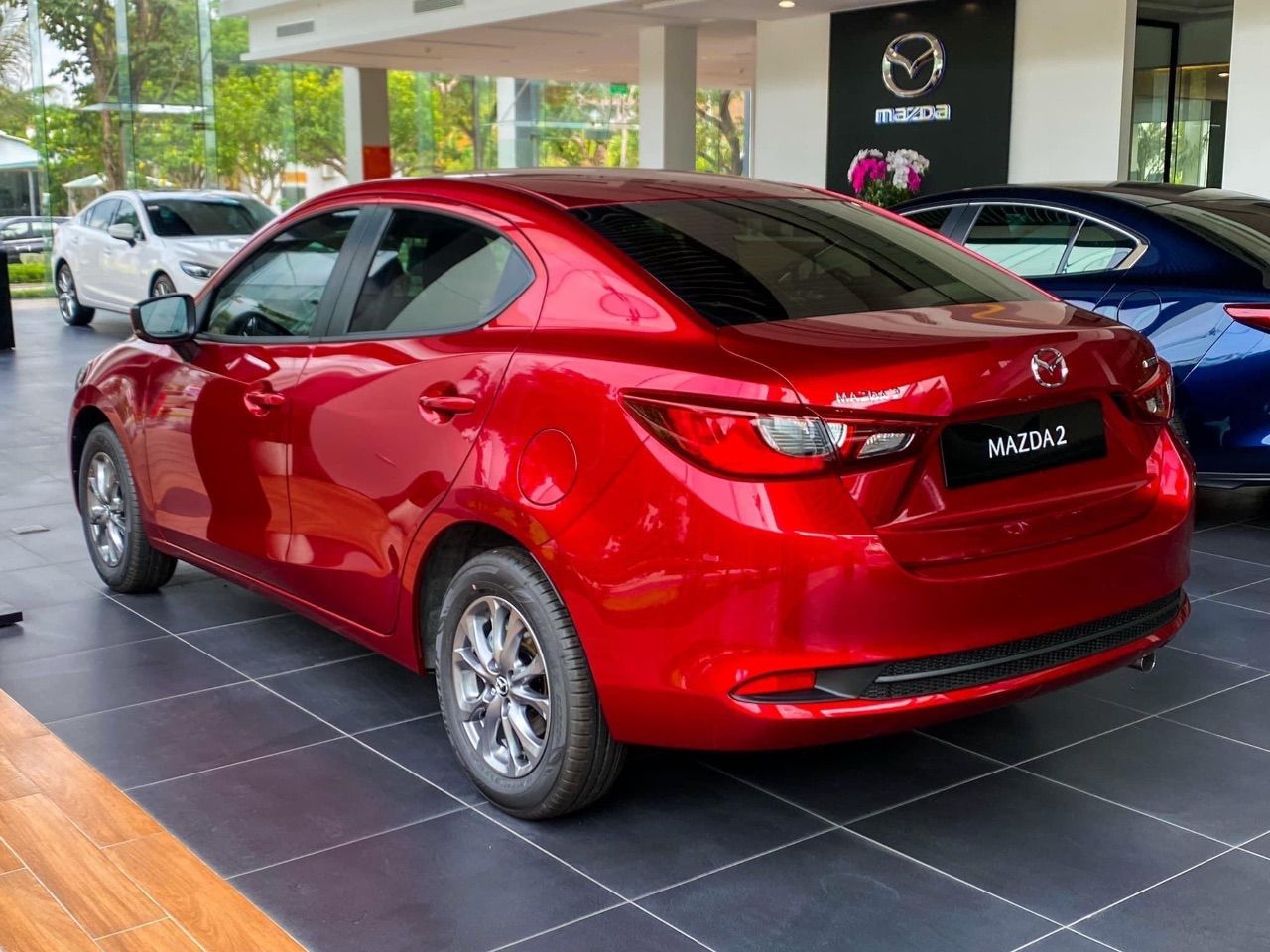 Mazda 2 nhập khẩu giá lăn bánh mới nhất tại Mazda Yên Bái