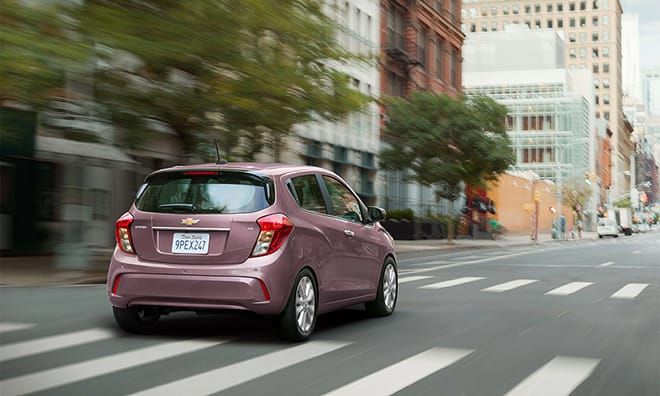 Ngoại thất Chevrolet Spark 2021-3