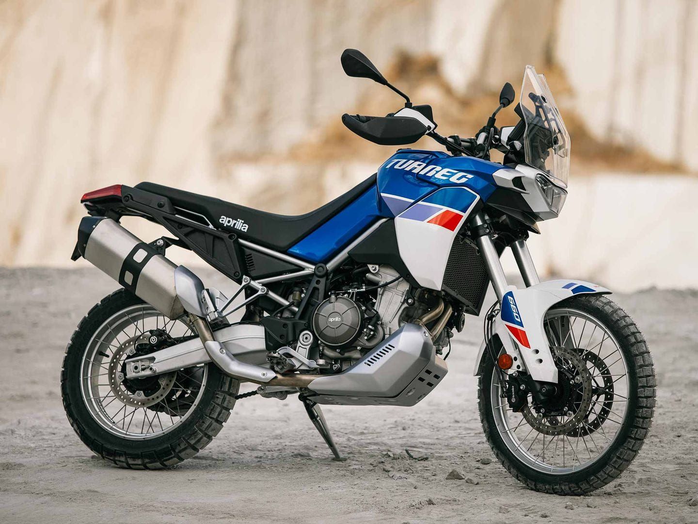 Đánh giá Aprilia Tuareg 660 2022